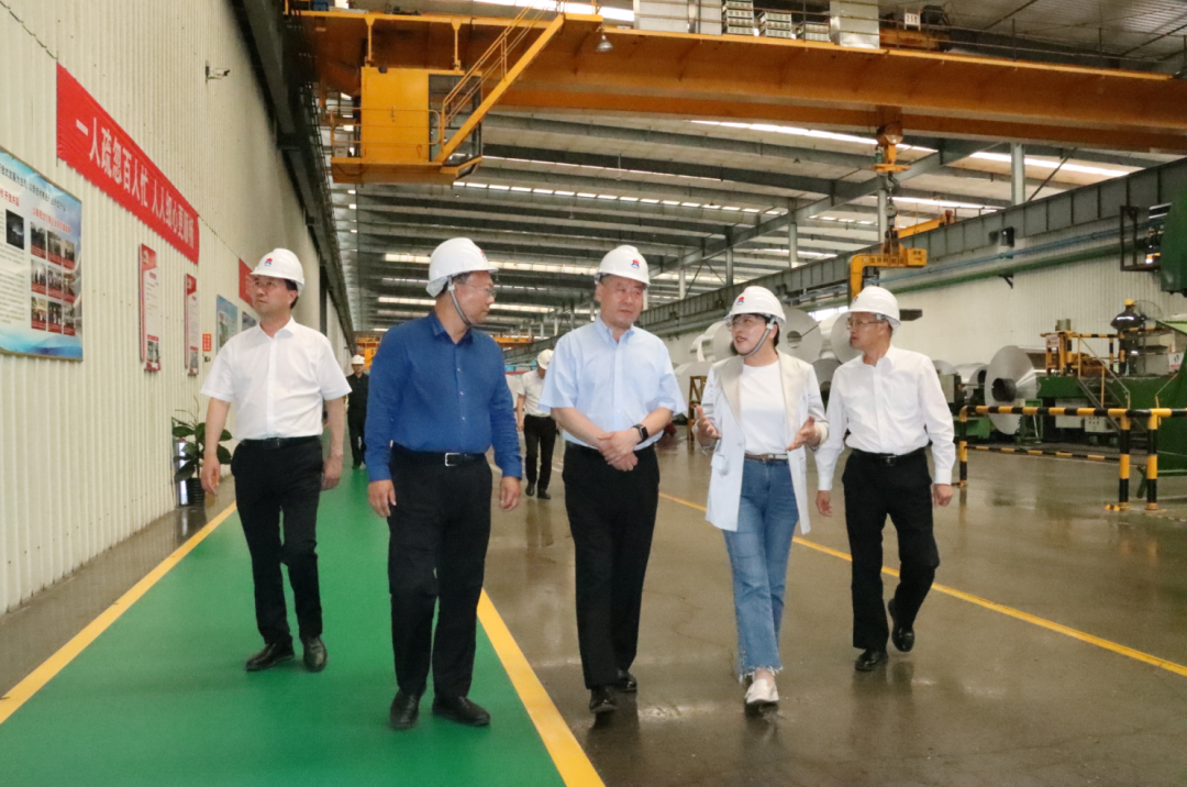 鄭州海關副關長李兆明到明泰科技調(diào)研