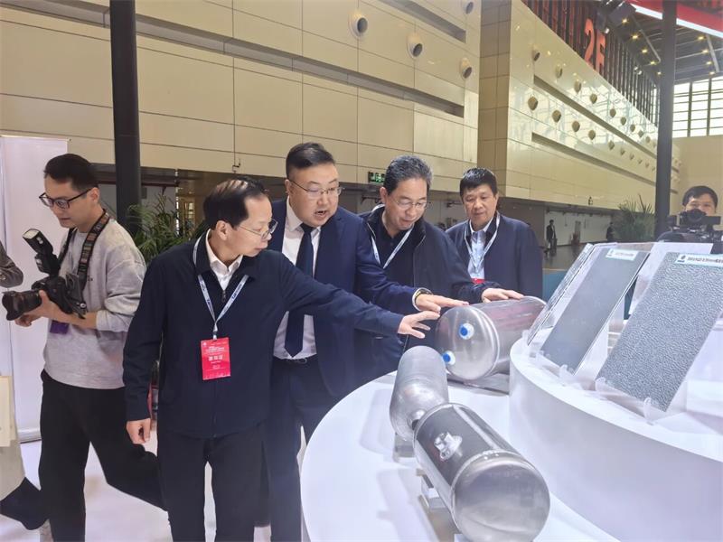 明泰鋁業(yè)閃耀第三屆中原(鄭州)國際鋁工業(yè)展覽會